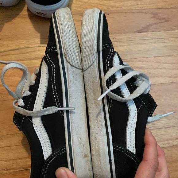 Youth vans - Picture 16 of 16